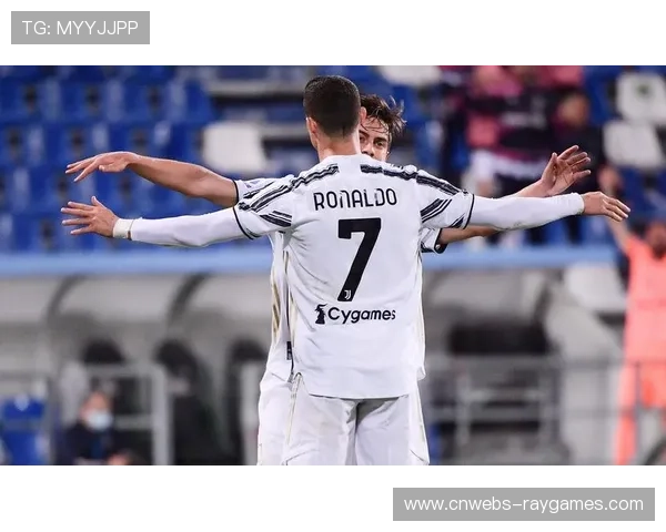 尤文图斯3-0轻取萨索洛，结束前锋戴维长达16场进球荒